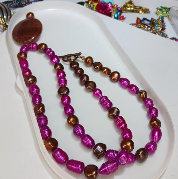 Tahitian Baroque Freshwater Purple Color Pearl 23" Necklace Oval Stone Pendant - Picture 12 of 13
